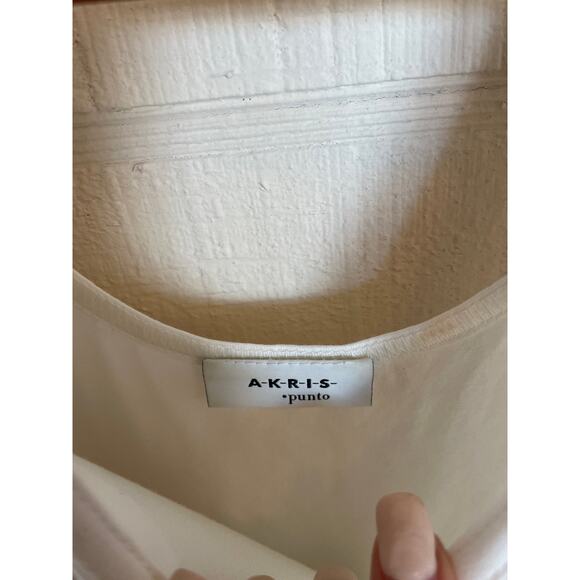 AKRIS Punto Ivory Keyhole Cutout Tee T-Shirt Top Size 6 MINIMALIST LUXURY CASUAL - Picture 5 of 10